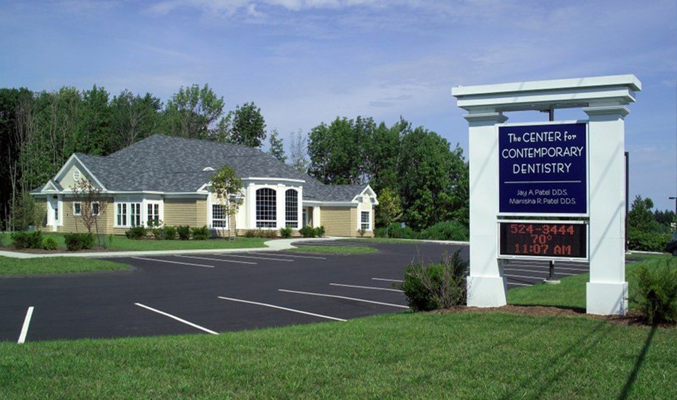 The Center for Contemporary Dentistry road sign